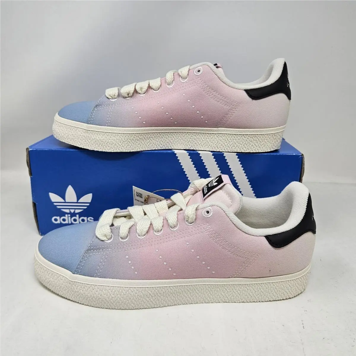 Men`s Adidas Stan Smith CS Comfy Casual Shoes / Pink Blue / IH2498 / Size 8