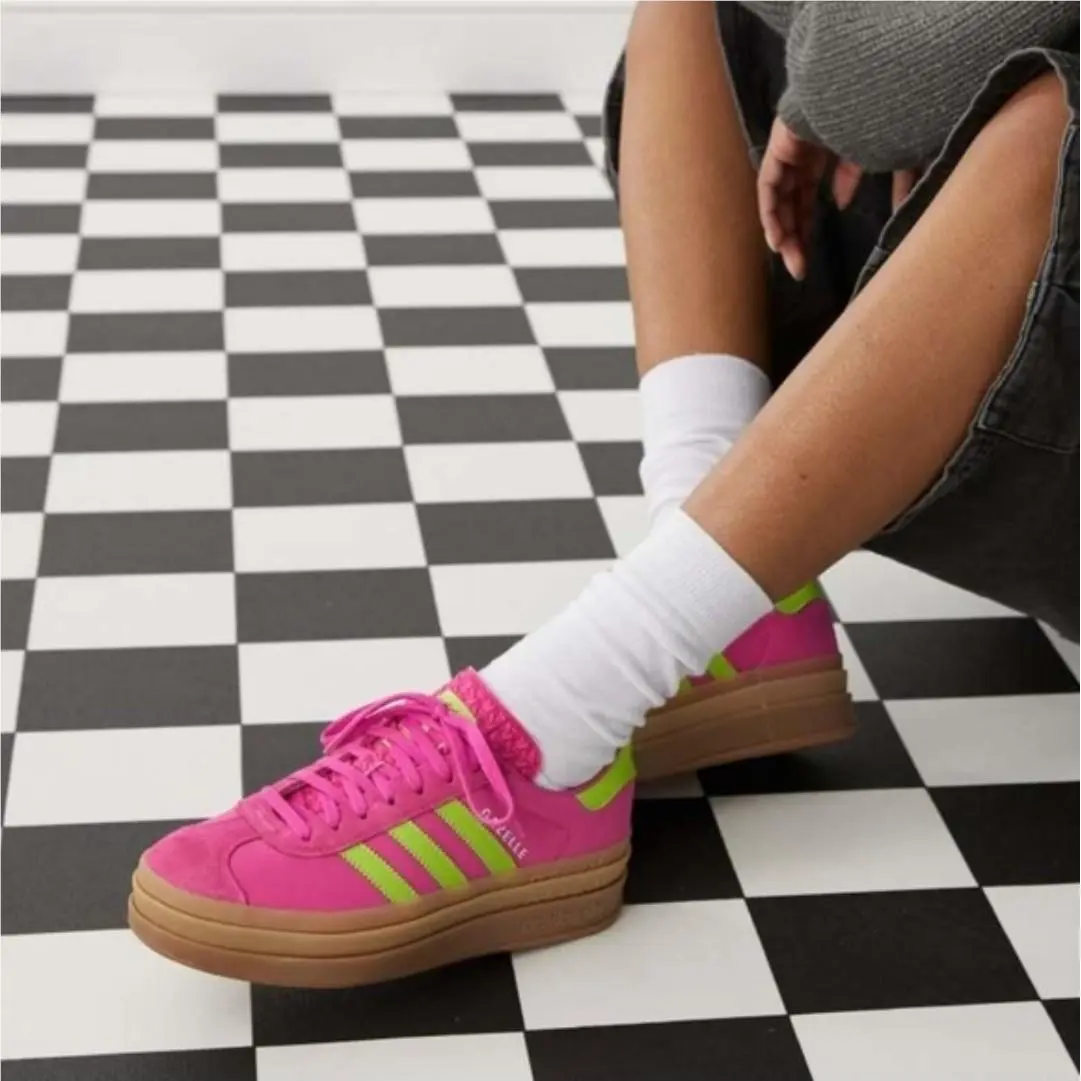 Adidas shoes - adidas Gazelle - Gazelle - Pink 0