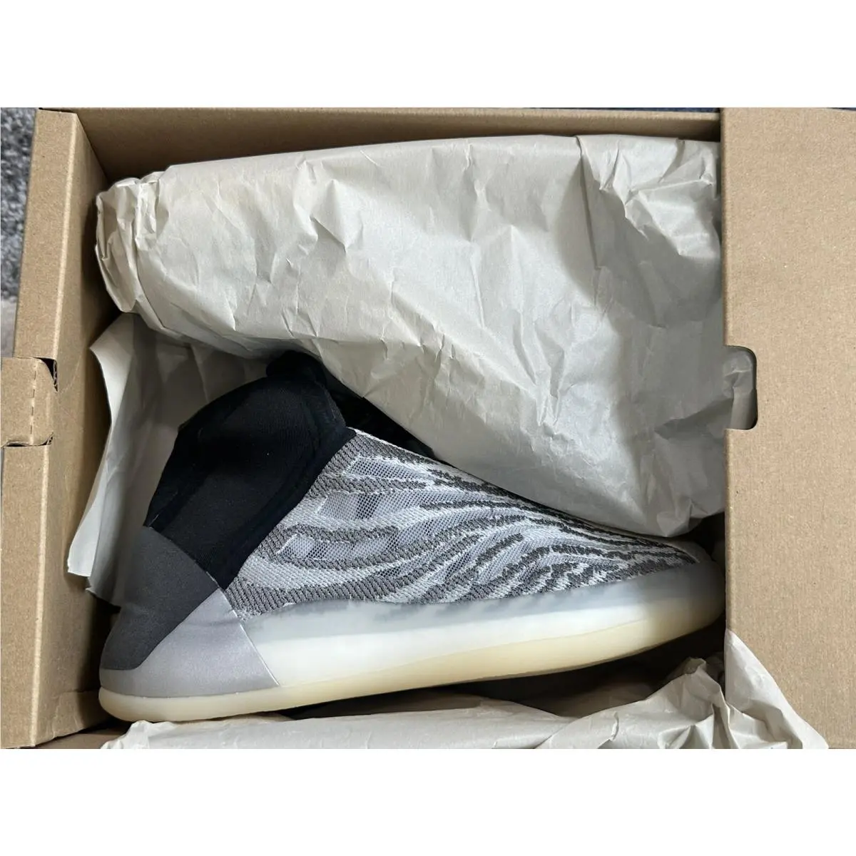 Adidas shoes - adidas Yeezy QNTM - Yeezy QNTM - Multicolor (UPC: 0194821627024) 5