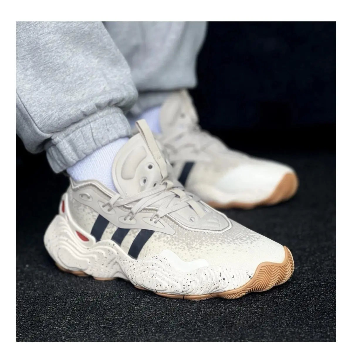 Adidas Trey Young 3 Wonder Men`s Shoe Basketball Sneaker Beige Trainers 602