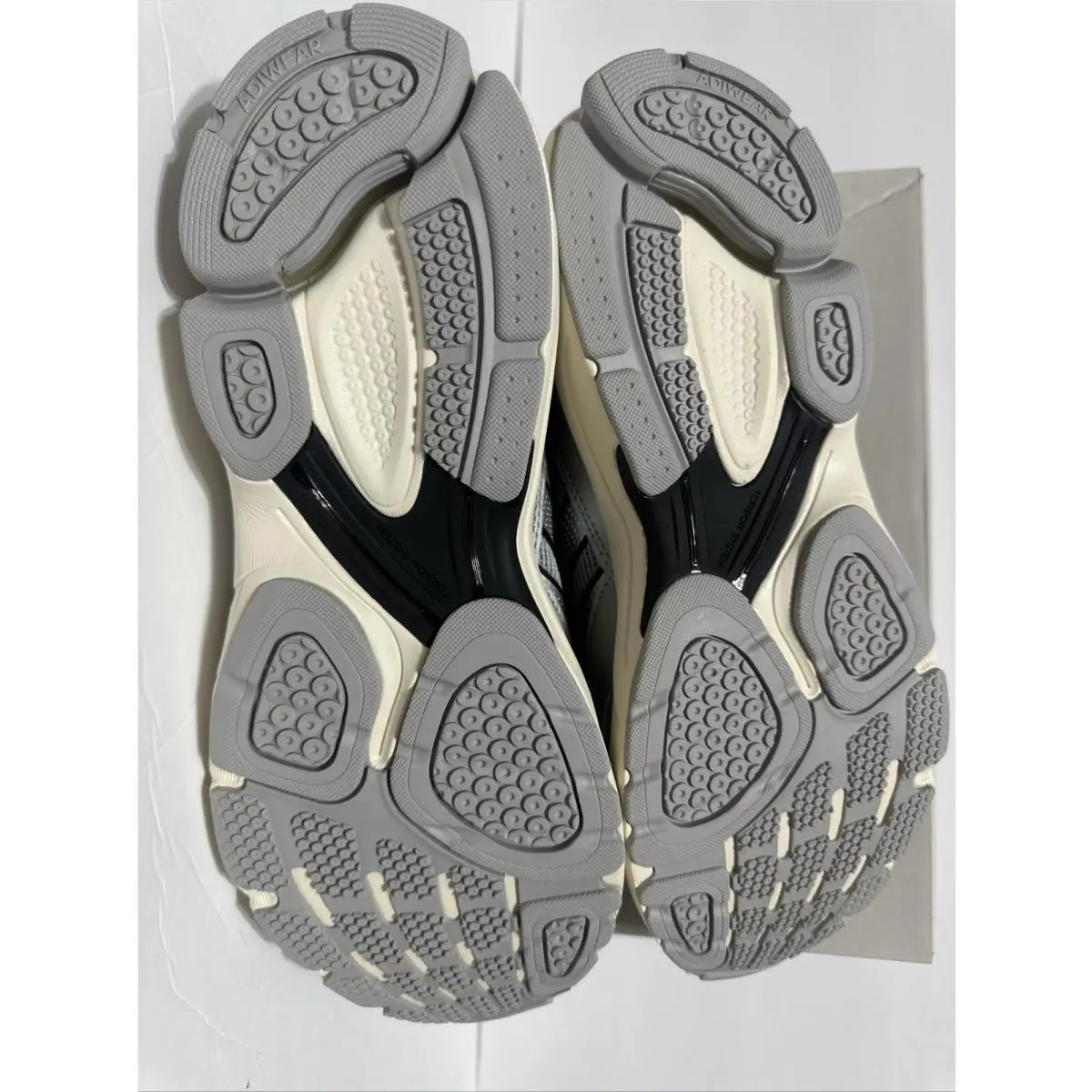 Adidas shoes - adidas Spiritain 2000 - Spiritain - Silver 2