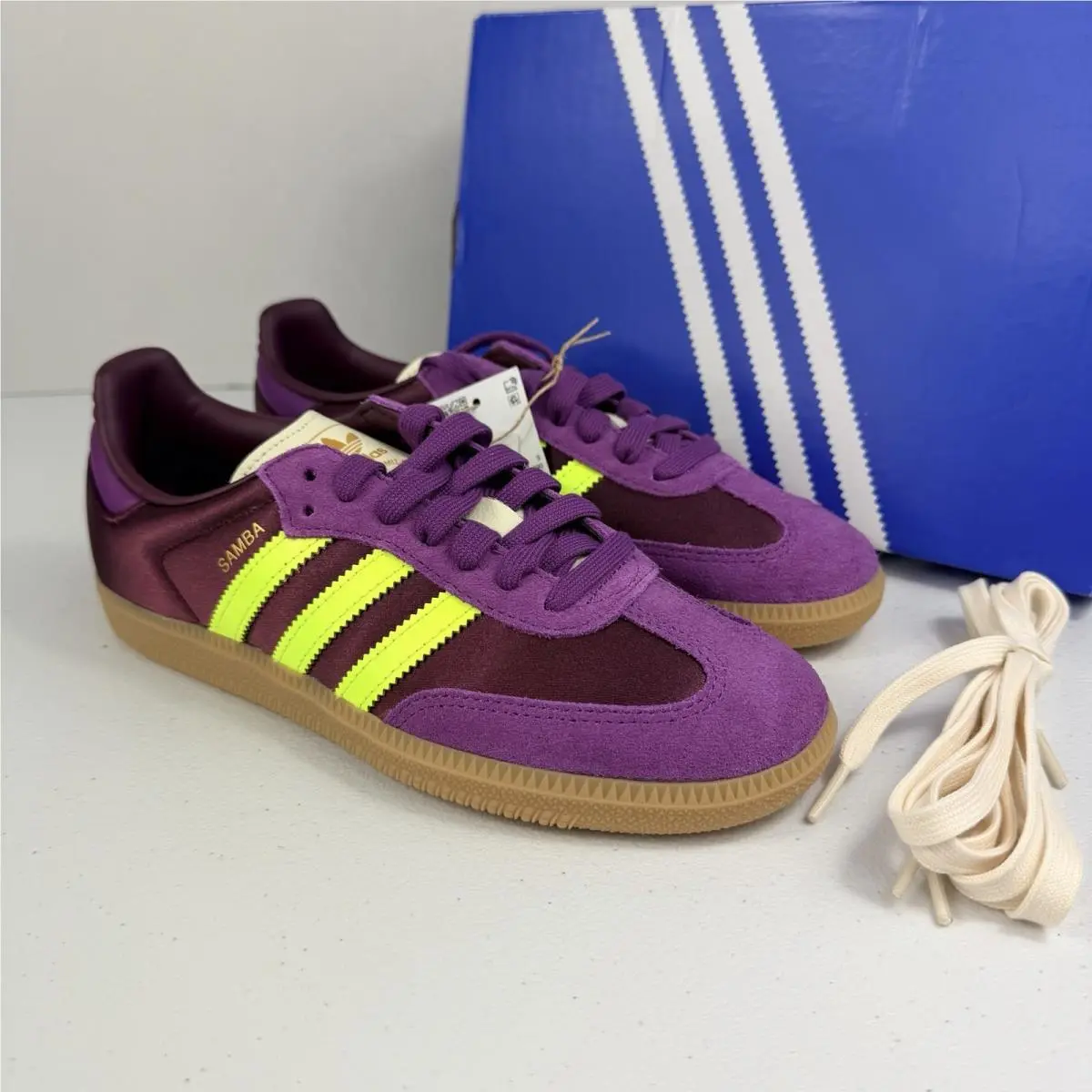 Adidas Samba OG Maroon Rich Mauve Gum Satin Size 6.5 Women