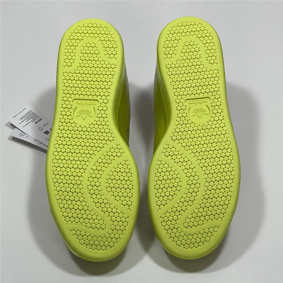 Adidas shoes - adidas Stan Smith - Stan Smith - HR0180 - Brown, Manufacturer: Bliss/Bliss/Solar Yellow 3