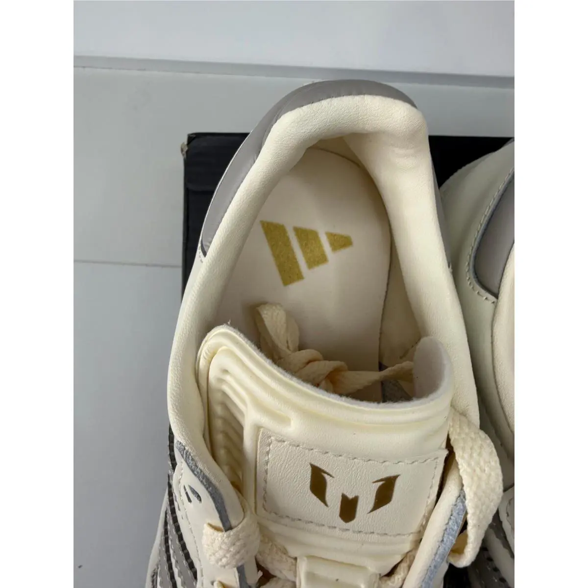 Adidas shoes - adidas Samba Messi JQ0266 - Samba Messi - White 6