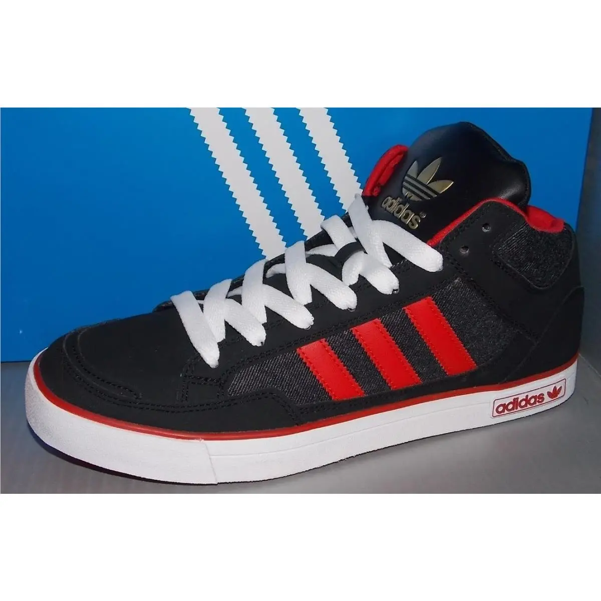 Mens Adidas VC 1000 in Colors Black / Light Scarlet / White Size 11.5