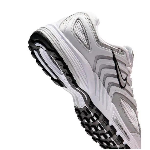 Nike shoes - Football Grey/White/Metallic Platinum 5