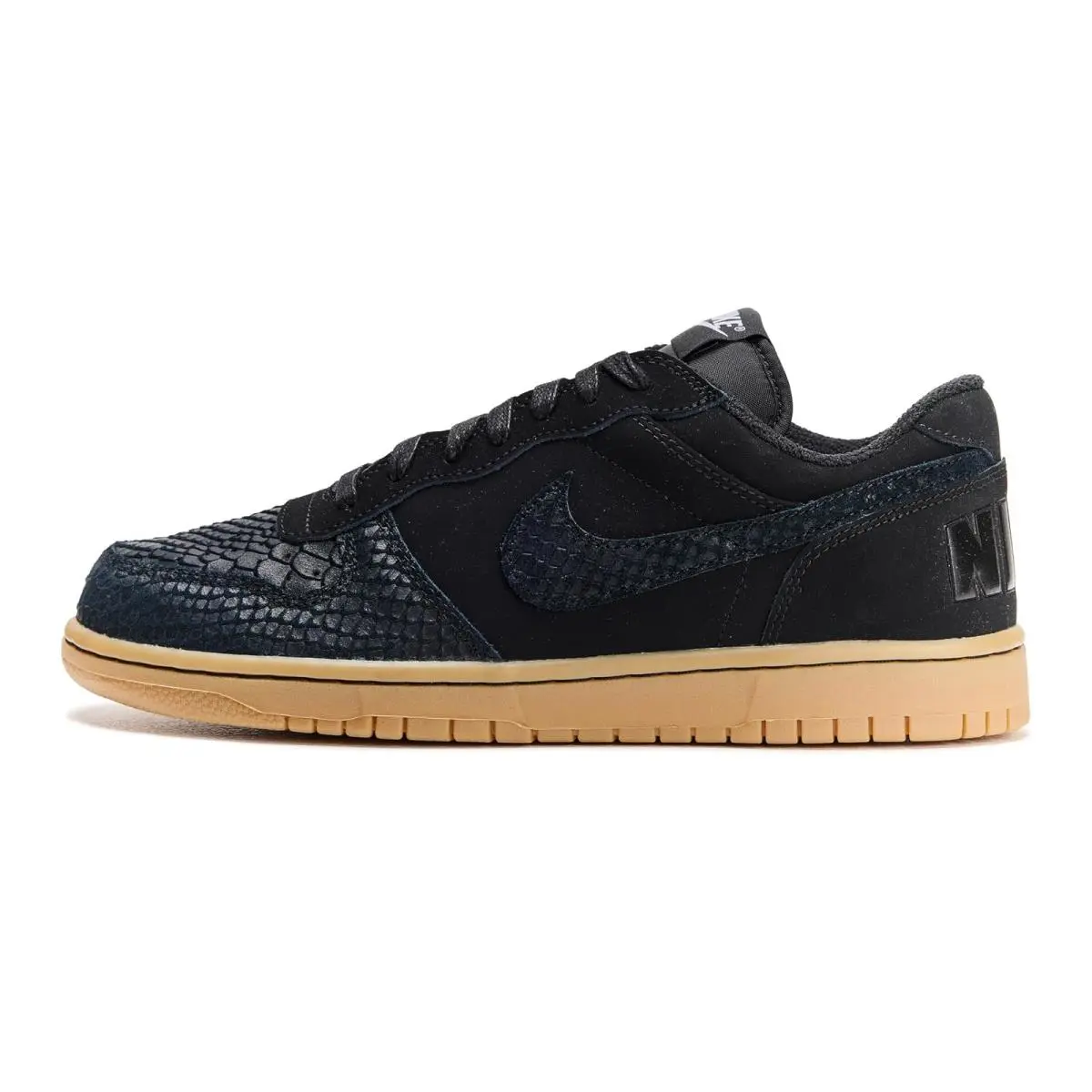 Nike shoes - Black/Black/Gum Light Brown/Wolf Grey 9