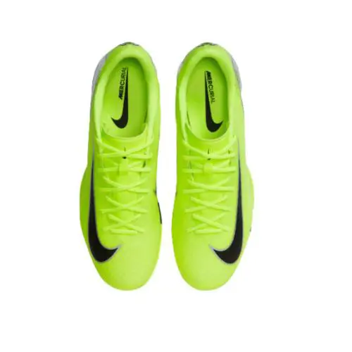 Nike shoes - Volt/Black 2