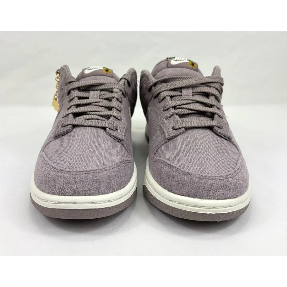 Nike shoes - NIke Dunk Low 
