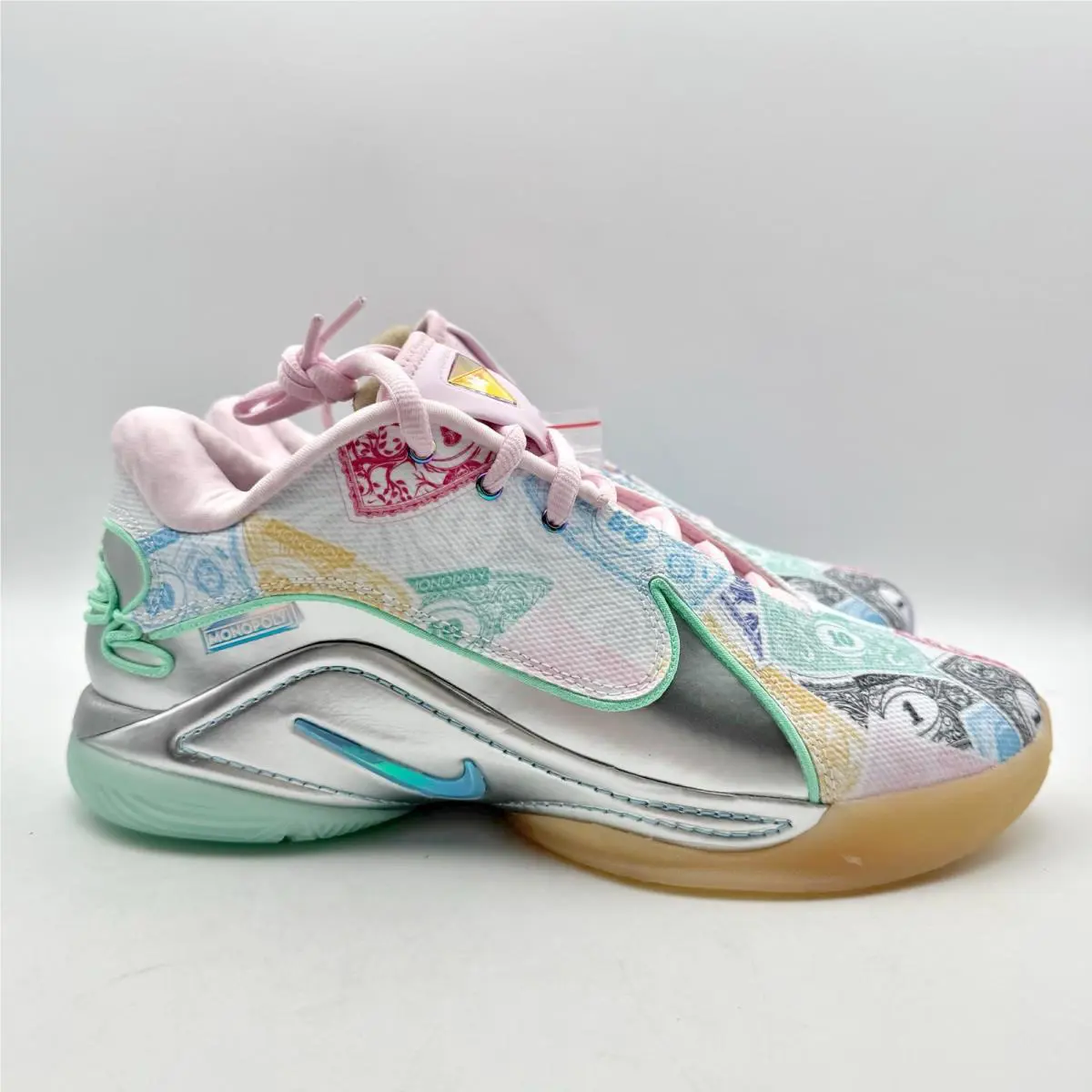 Nike shoes - White 1