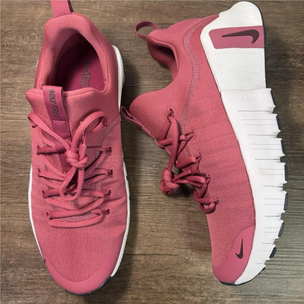 Nike Free Metcon ‘sweet Beet’ Women’s Size 12/Men’s Size 10.5 FJ7126-609