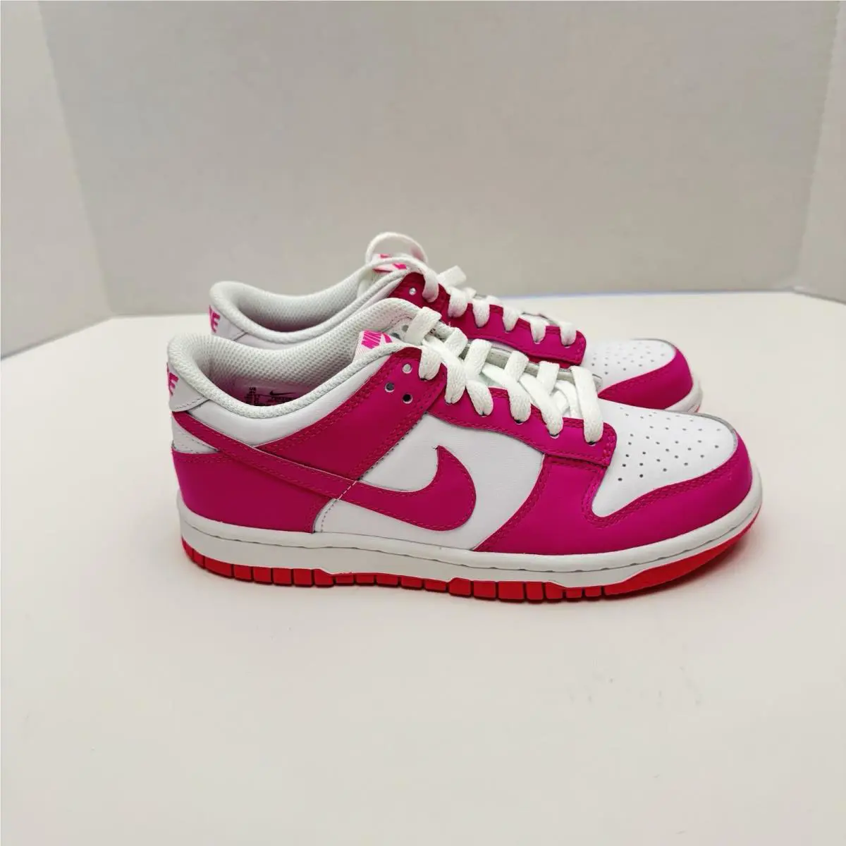 Nike shoes - Pink 1