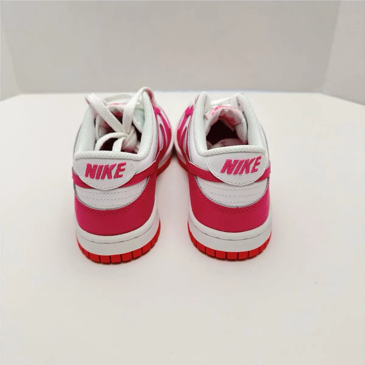 Nike shoes - Pink 3