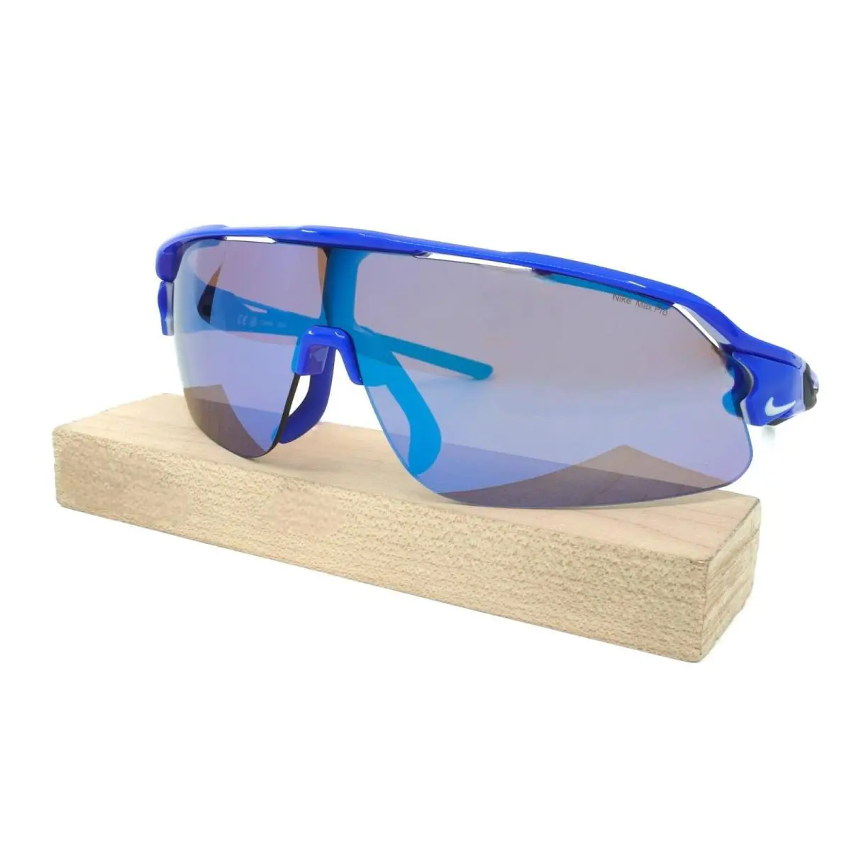 IF1107X-480 Mens Nike Flyfree Shield Team Sunglasses