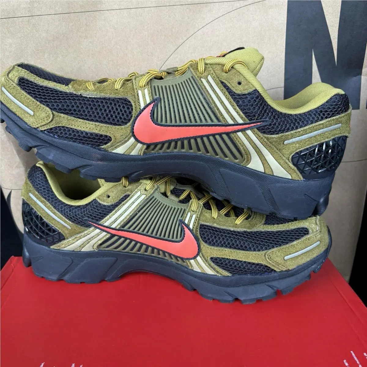Nike shoes - Nike Air Zoom Vomero 5 - IH1344-300 - Green 1