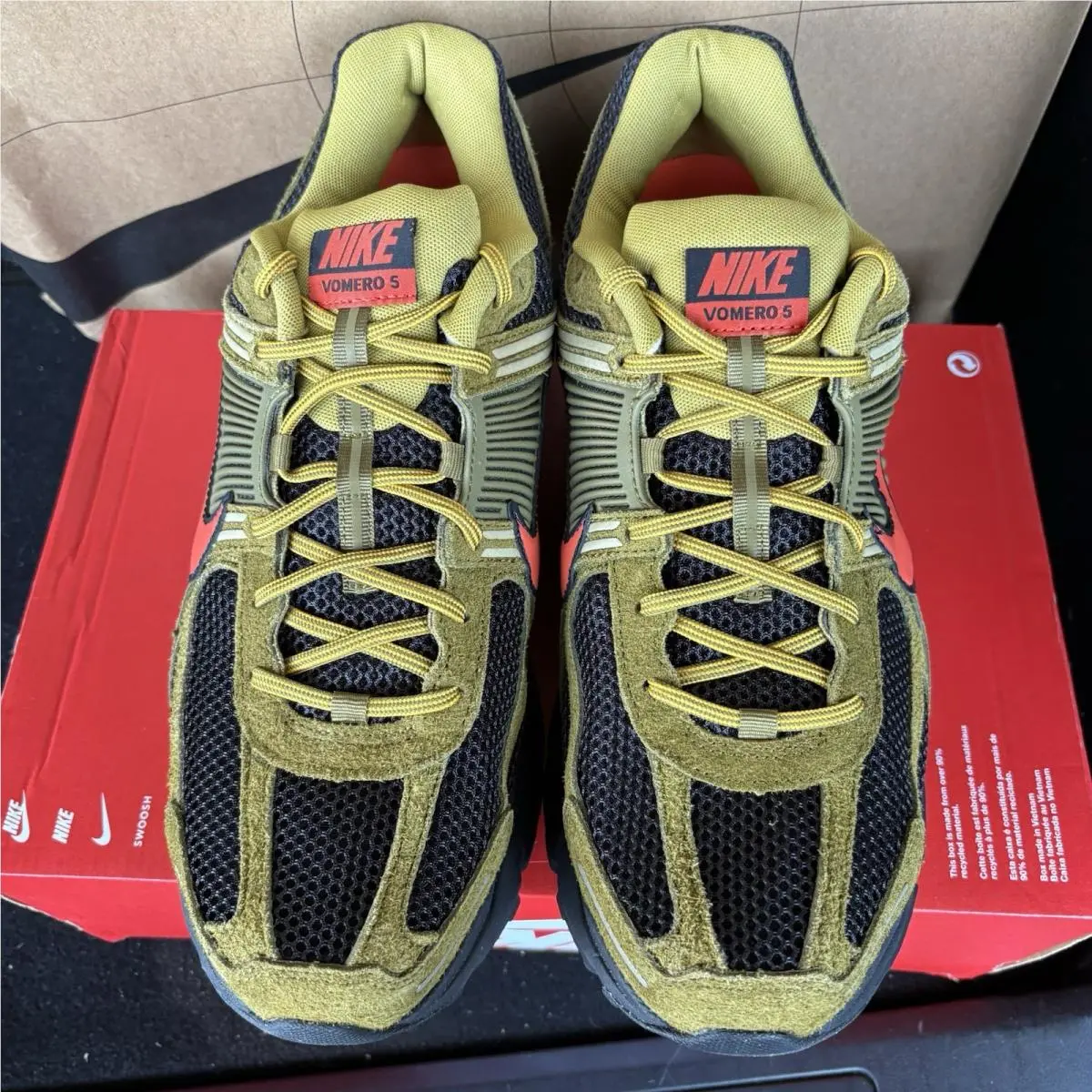 Nike shoes - Nike Air Zoom Vomero 5 - IH1344-300 - Green 2