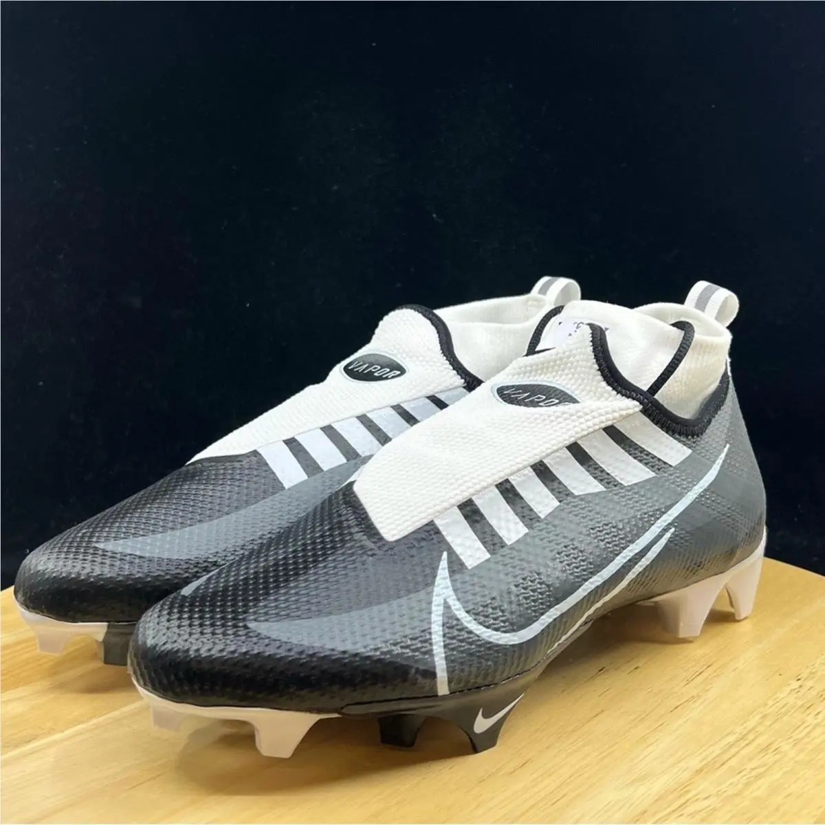 Nike shoes - Black 0
