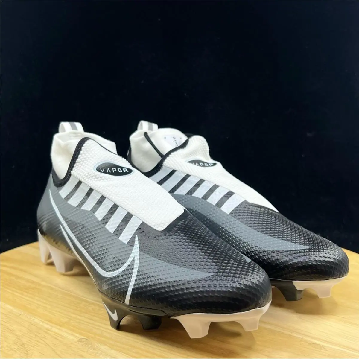 Nike shoes - Black 2