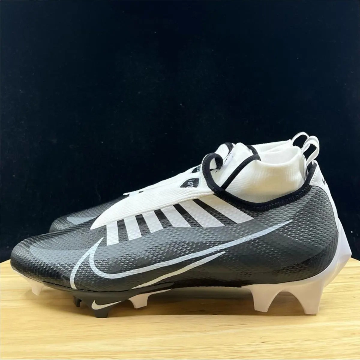 Nike shoes - Black 5