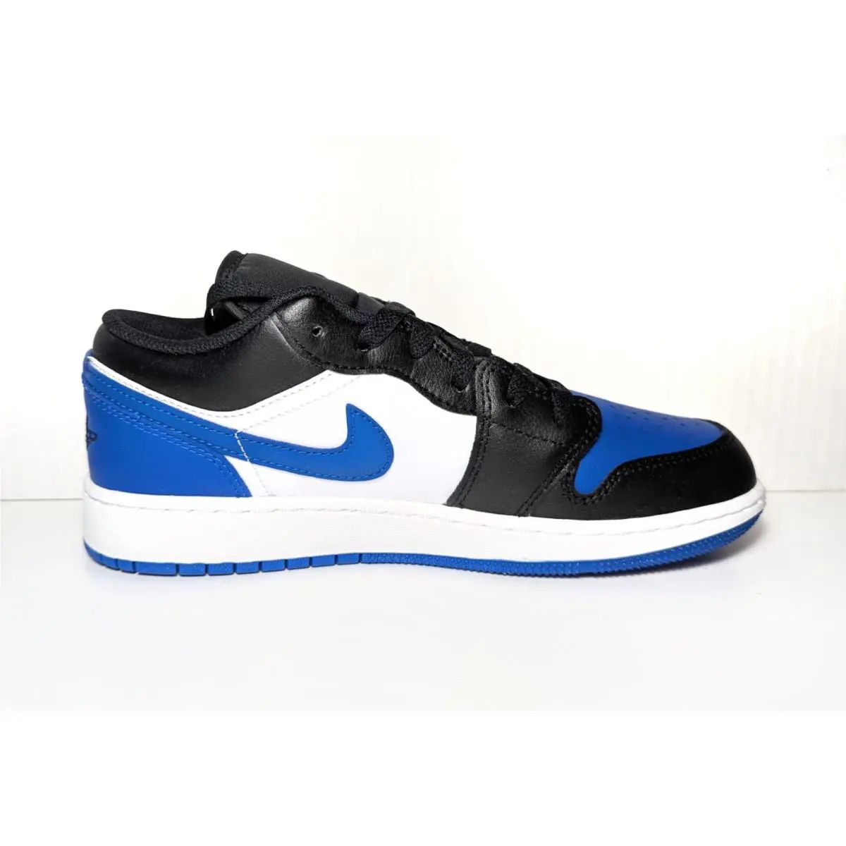 Nike shoes - Nike Air Jordan 1 - Air - 553560-140 - Blue 1