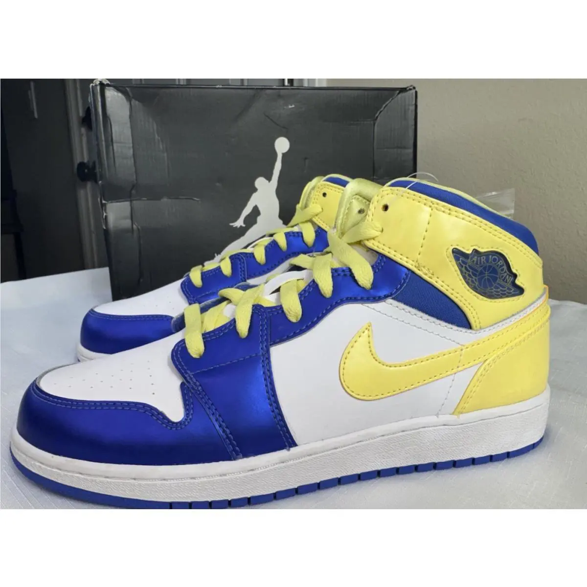 Nike shoes - Nike 555112-118 - White 9