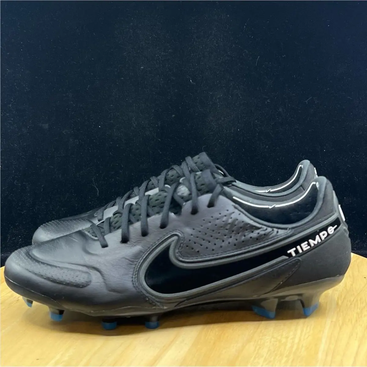 Nike shoes - Black 6