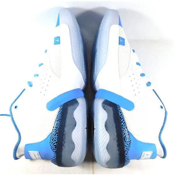 Nike shoes - 970797UNCAWAY - 970797-UNC AWAY - White Valor Blue 2