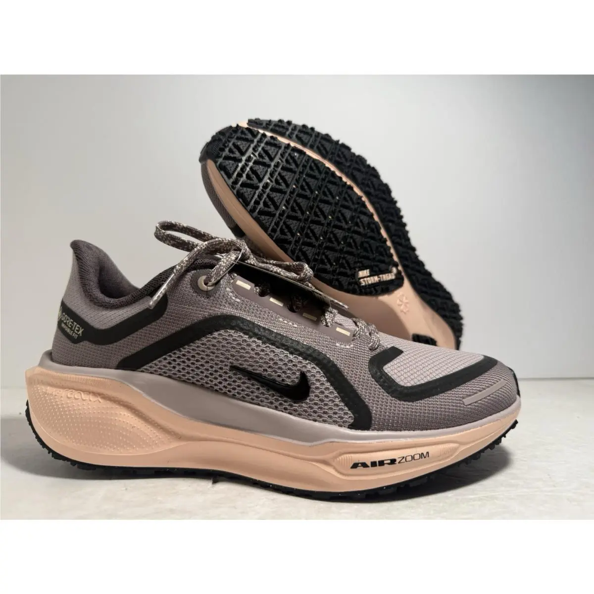 Nike Women`s Pegasus 41 Gtx Platinum Size 6.5 US Violet Crimson Tint FQ1357-004