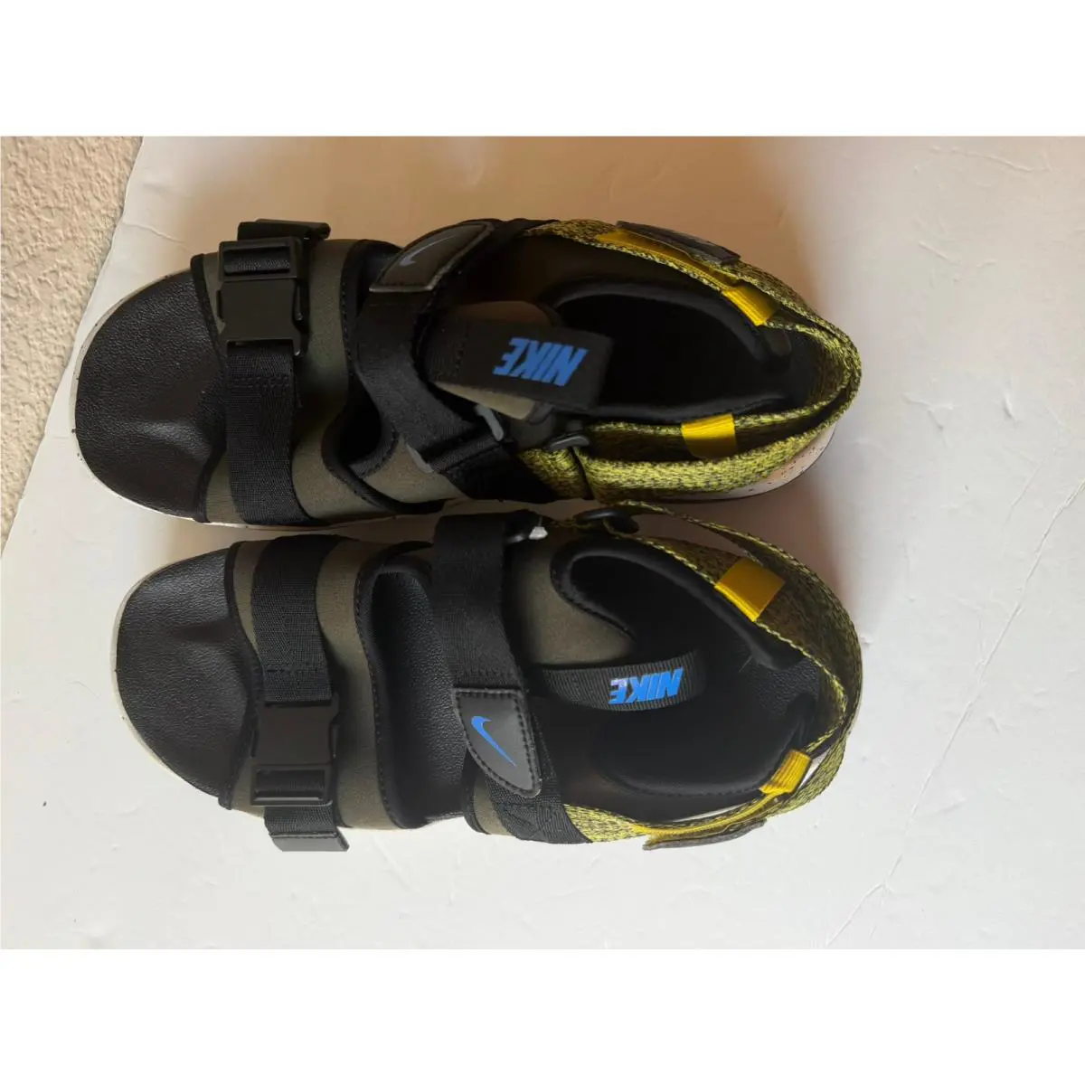 Nike shoes - Nike Sandals - Sandals - Green (UPC: 194956869139) 0