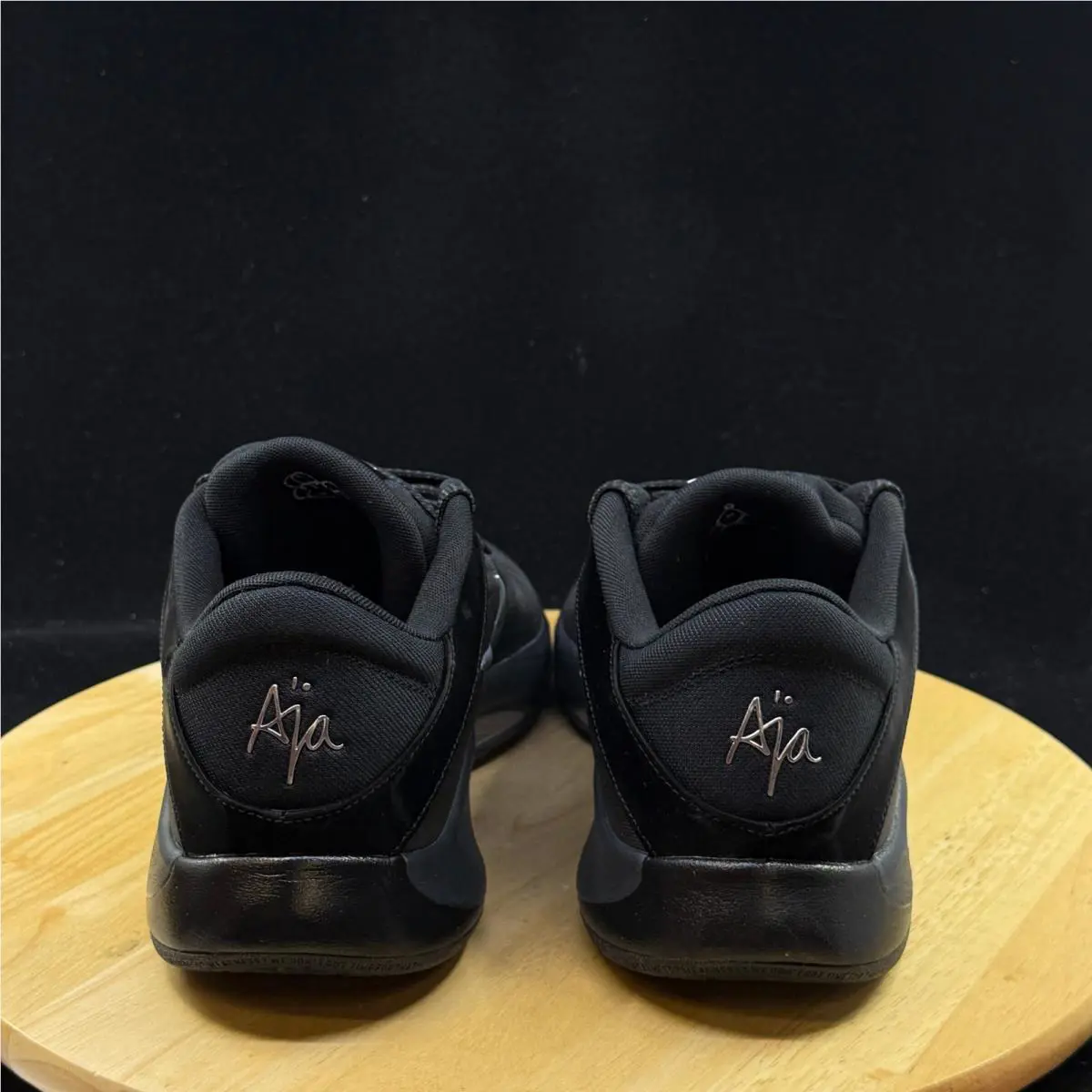 Nike shoes - Black 4