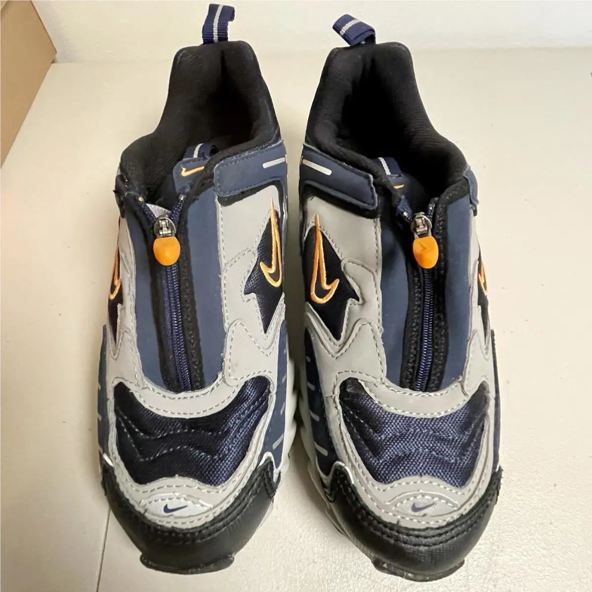 Nike shoes - Gray 1