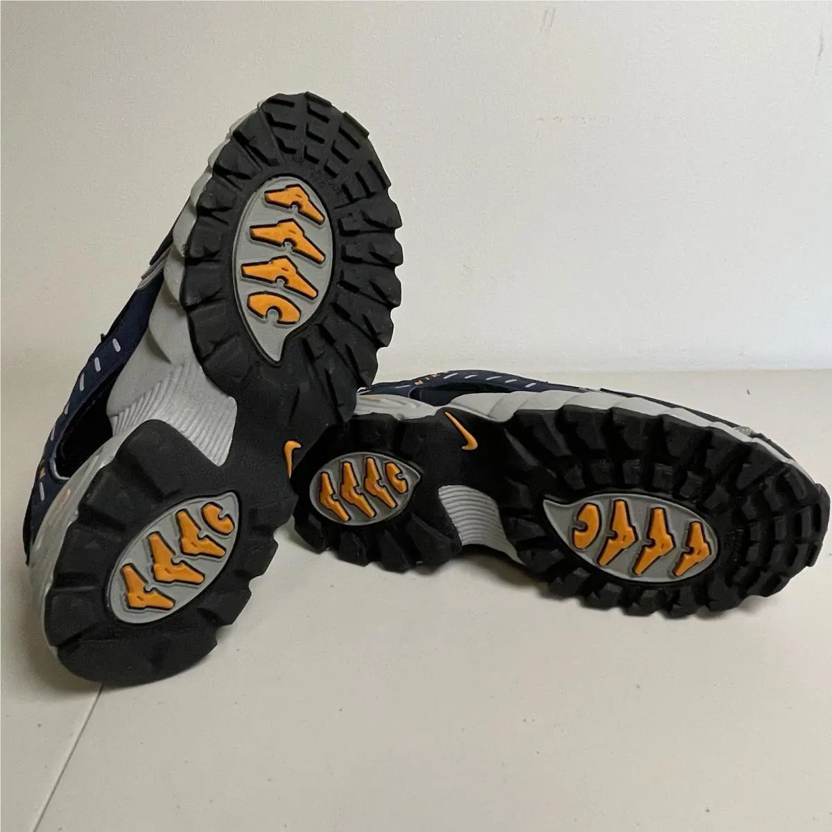 Nike shoes - Gray 2