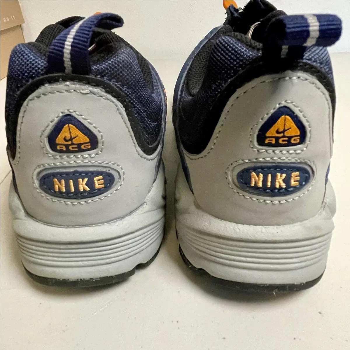 Nike shoes - Gray 4