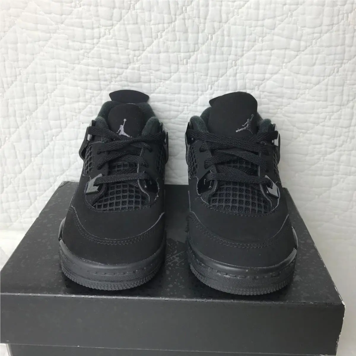 Nike shoes - Air Jordan 4 - Air - Black 3