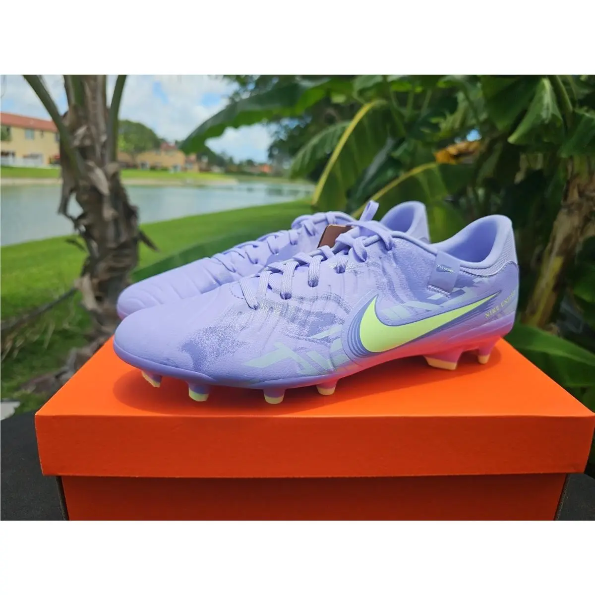 Nike shoes - Nike Legend - Legend - HF1590 500 - Purple Agate/Barely Volt (UPC: 197859032297) 4