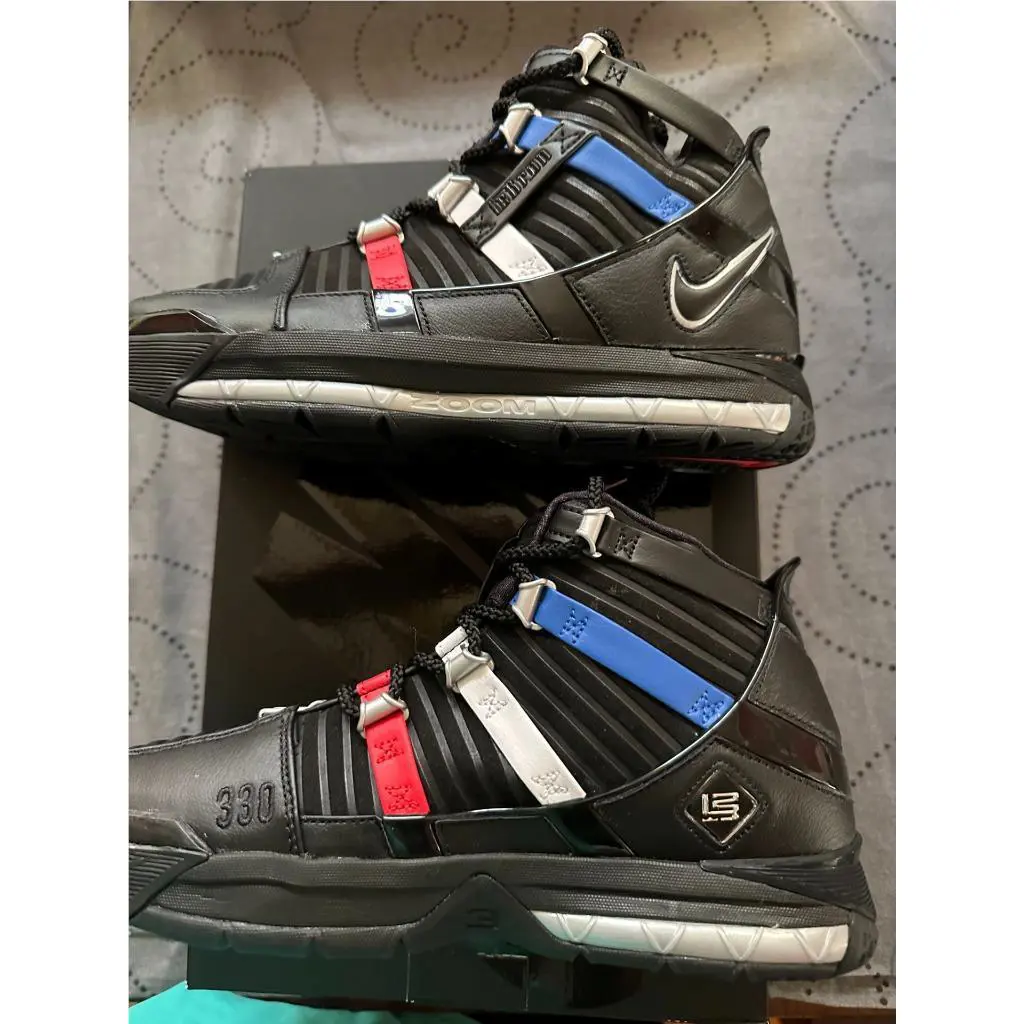 Nike shoes - BLACK + RED + BLUE + METALLIC (UPC: 195244797639) 0