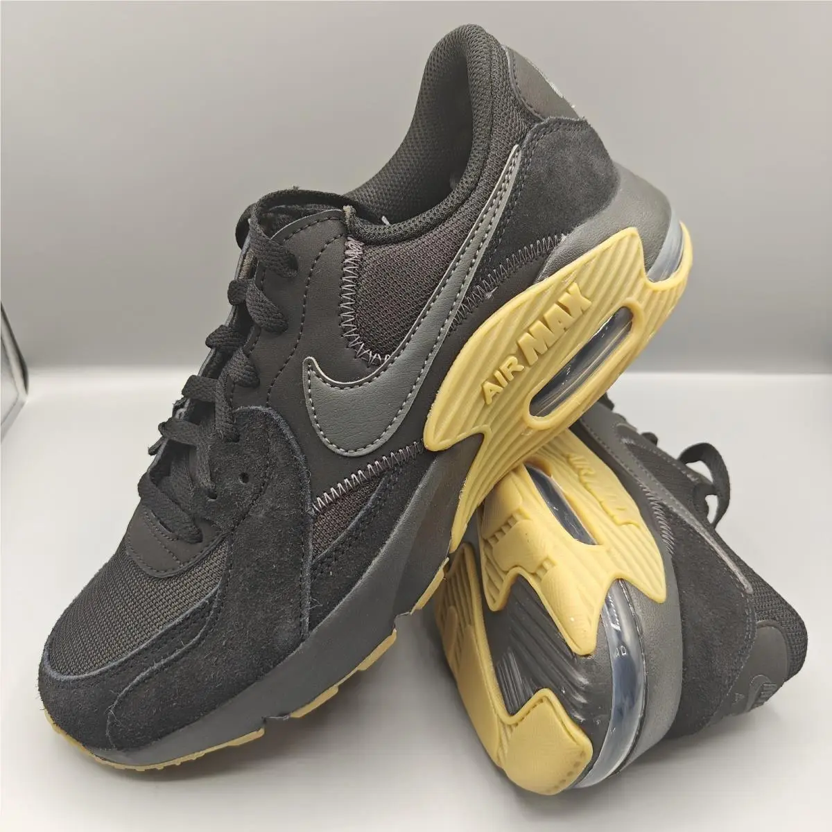 Men`s Air Max Excee Black Anthracite Gum Running Sneakers 8 HV0928-010 by Nike
