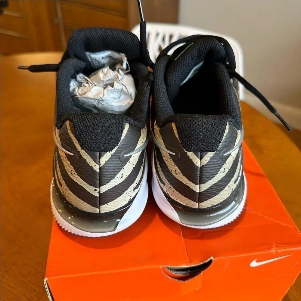 Nike shoes - Black 4