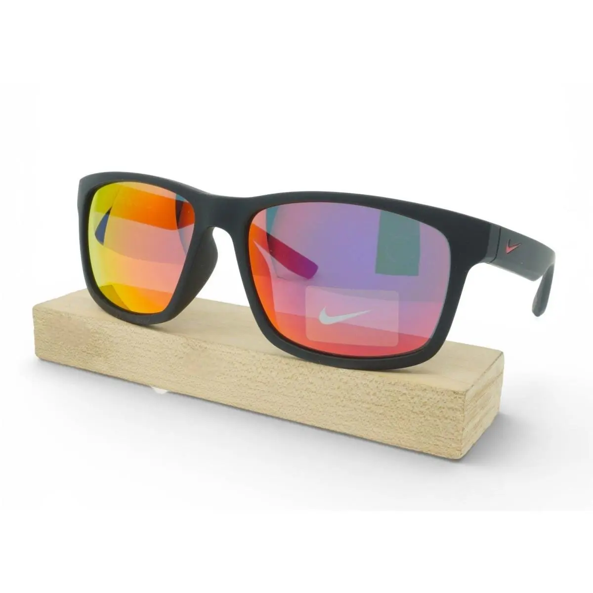 FQ4677-016 Mens Nike Cruiser Sunglasses