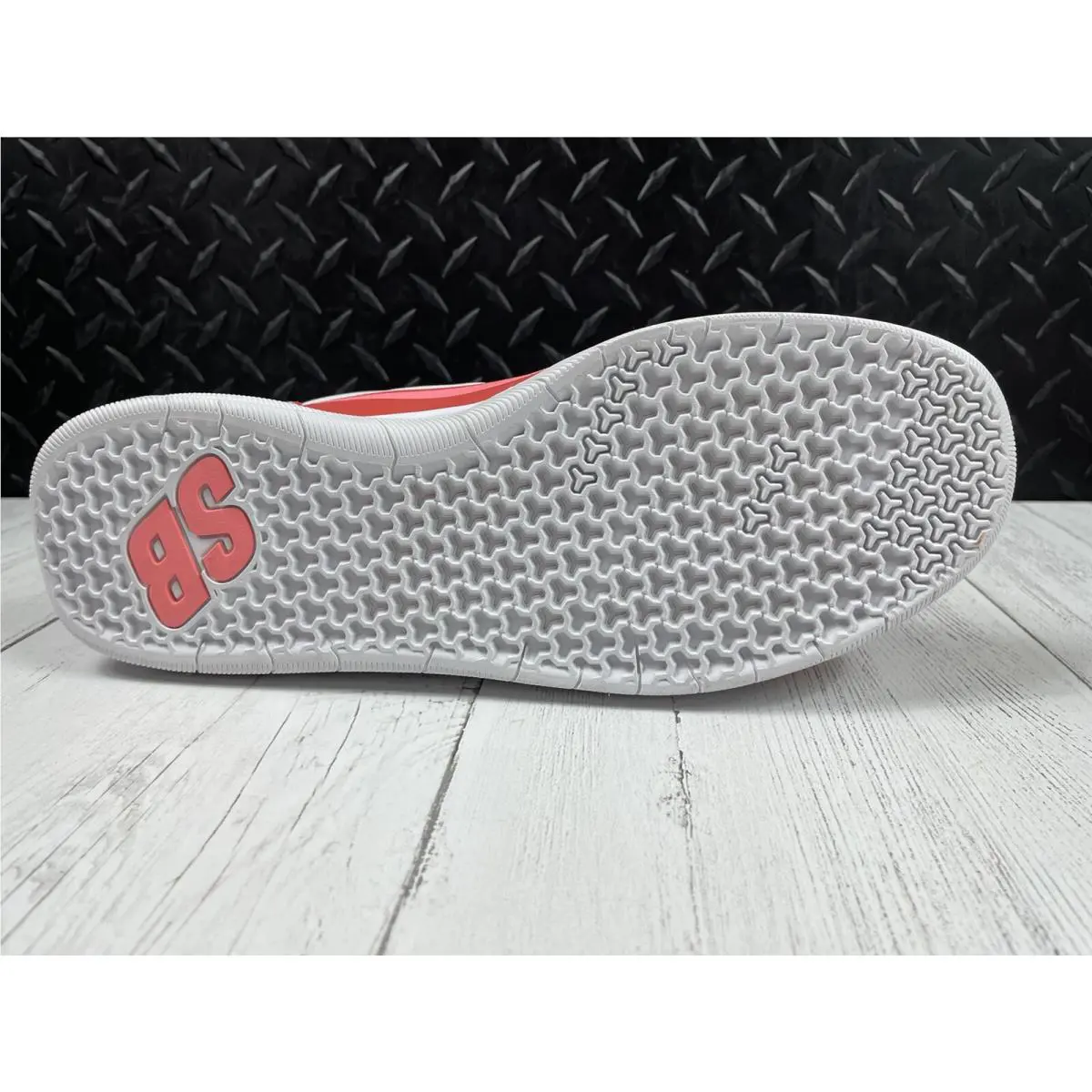 Nike shoes - Nike SB Nyjah Free 2 - BV2078-600 - White, Lobster, Pink Gaze (UPC: 0195242335185) 9