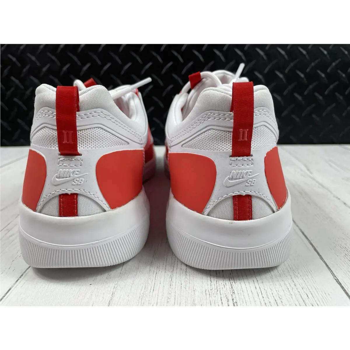 Nike shoes - Nike SB Nyjah Free 2 - BV2078-600 - White, Lobster, Pink Gaze (UPC: 0195242335185) 5