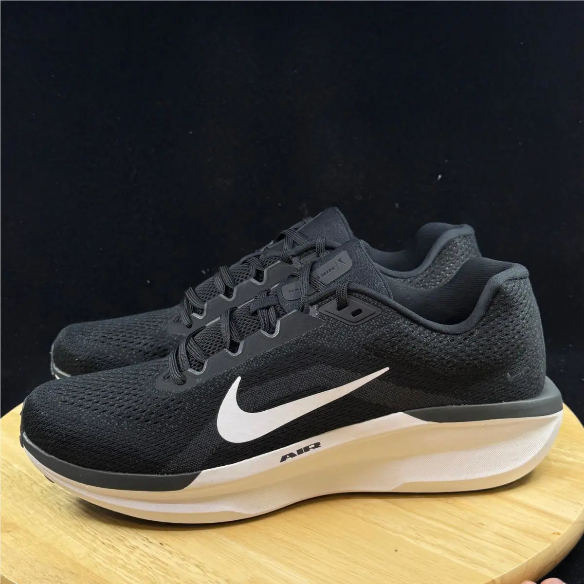 Nike shoes - Black 0