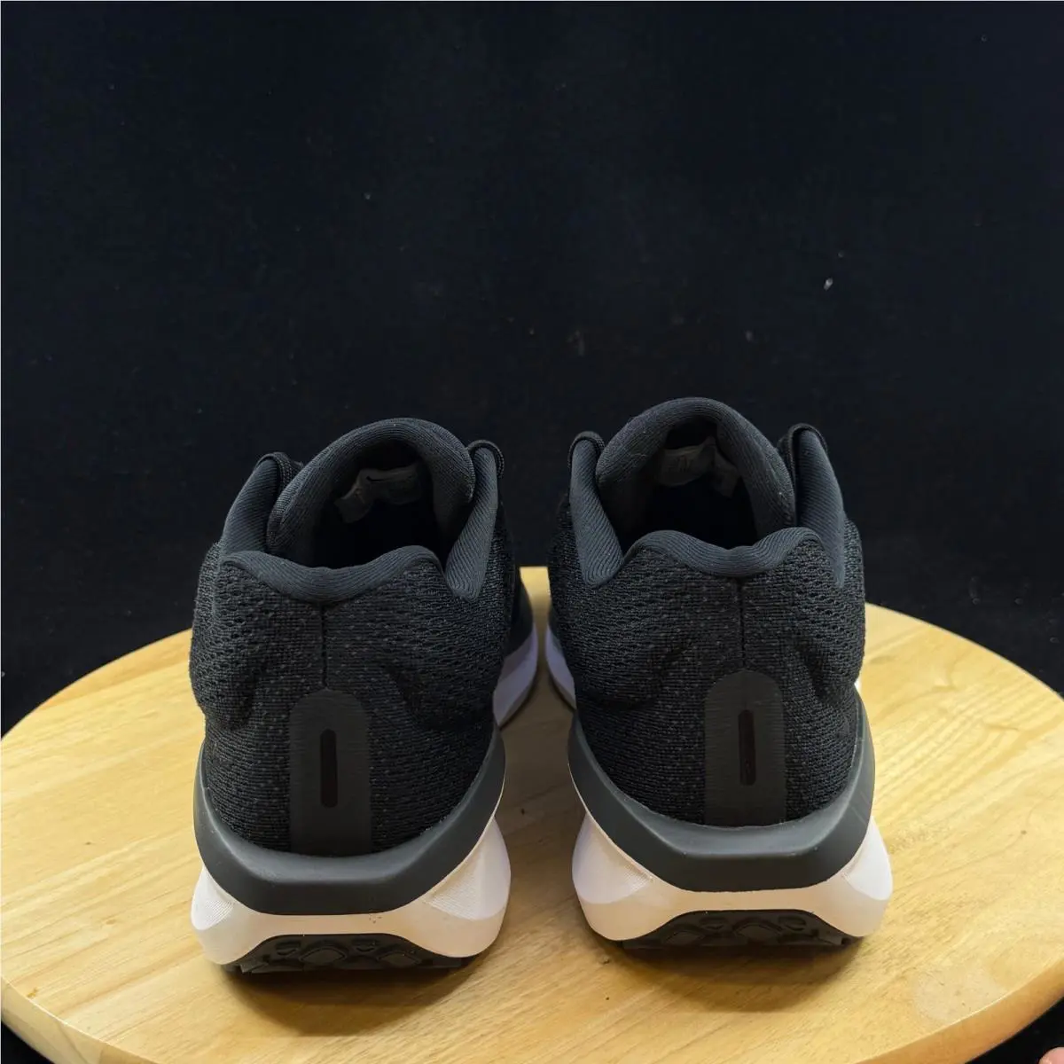 Nike shoes - Black 1
