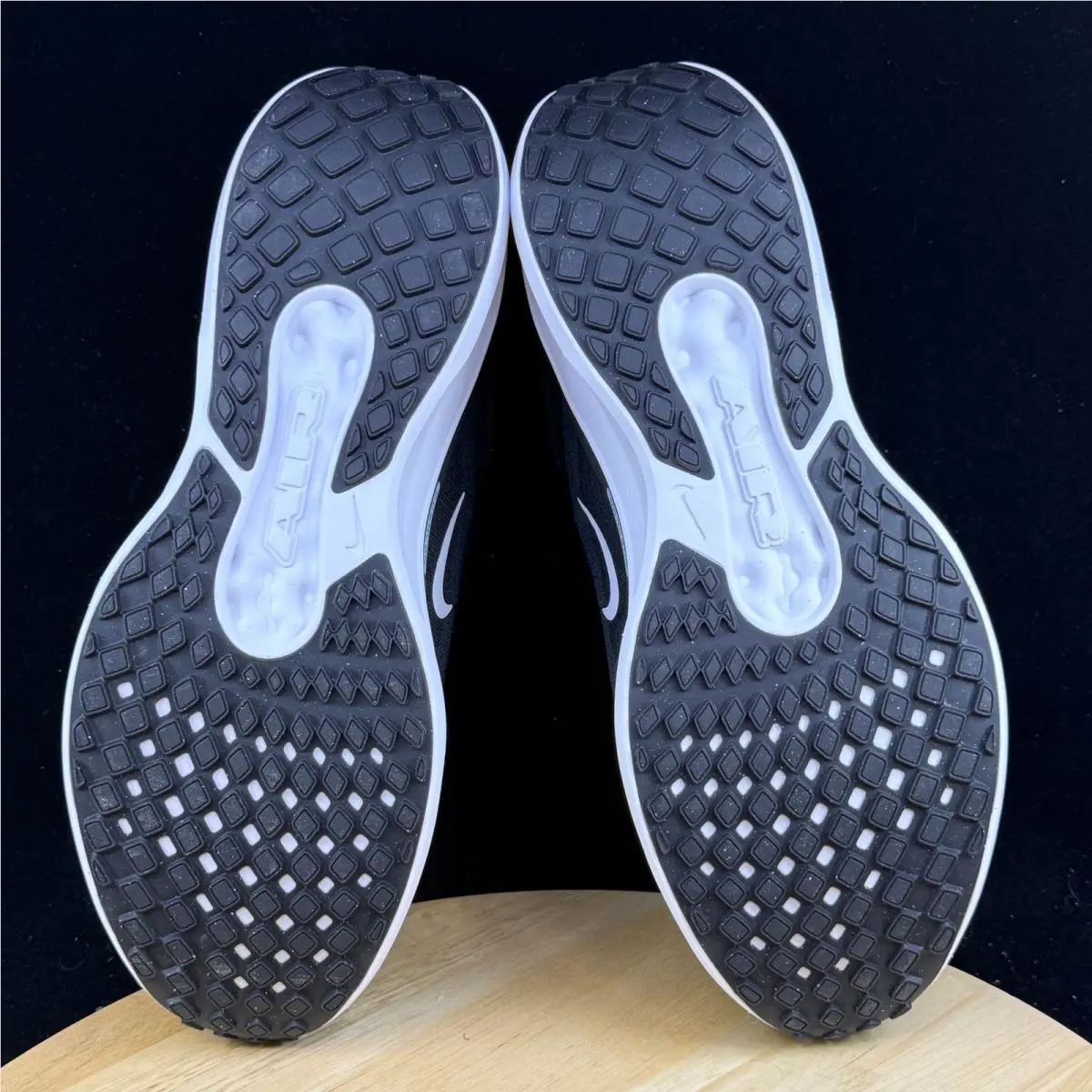 Nike shoes - Black 6
