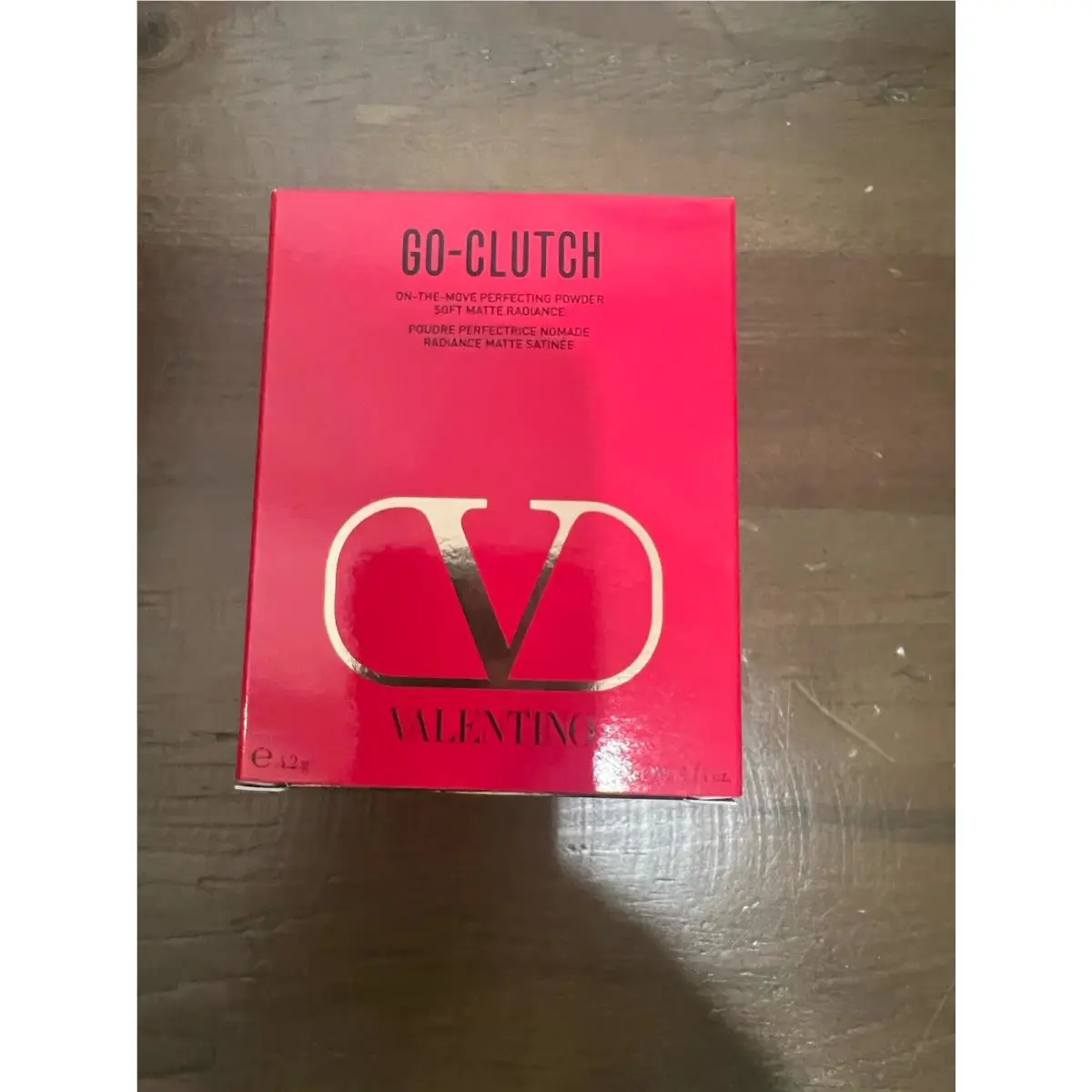 Valentino Go Clutch Finishing Powder 03 Medium Refillable Compact Crossbody
