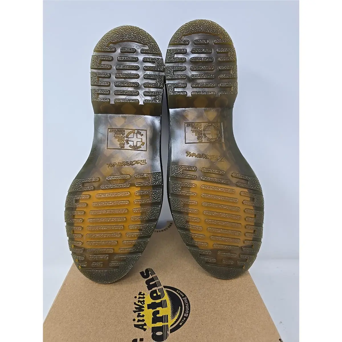 Dr. Martens shoes - Dr. Martens Adrian - Martens Adrian - Red 7