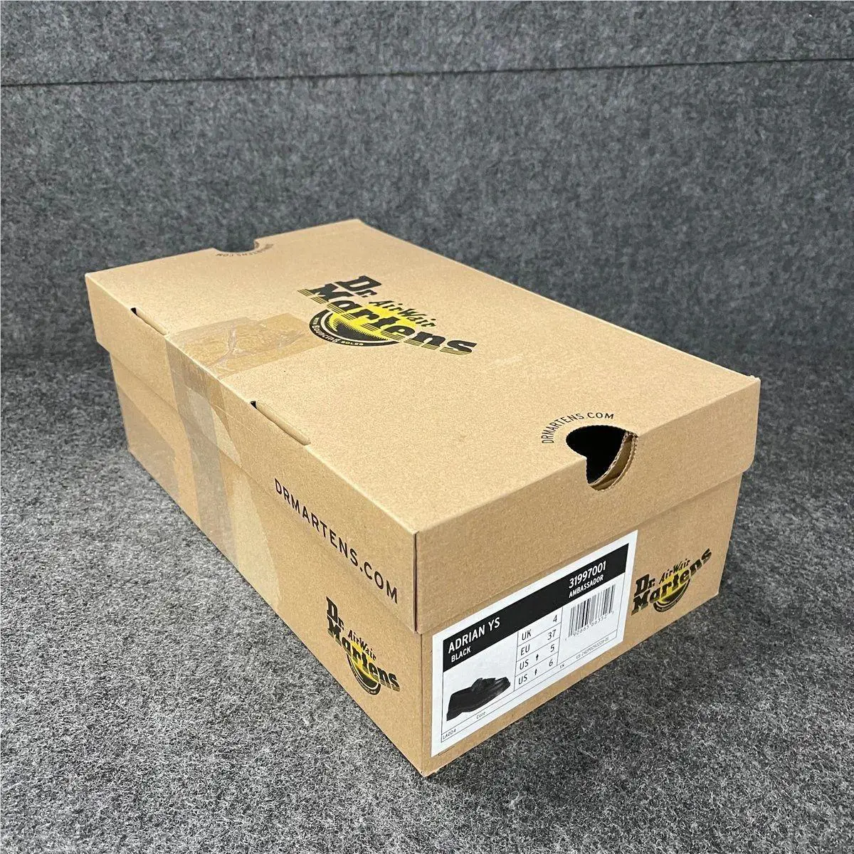 Dr. Martens shoes - vs-186516 - vs-186516 - Black (UPC: 190665663525) 0