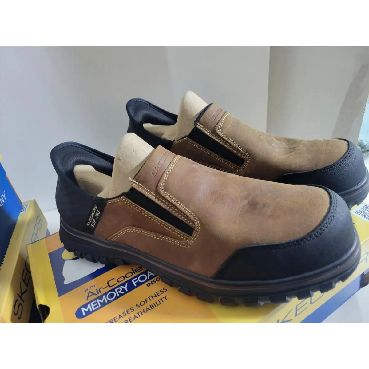 Skechers Slip-ins Work: Mccoll - Loeman 200215/CDB Brown Sz 8