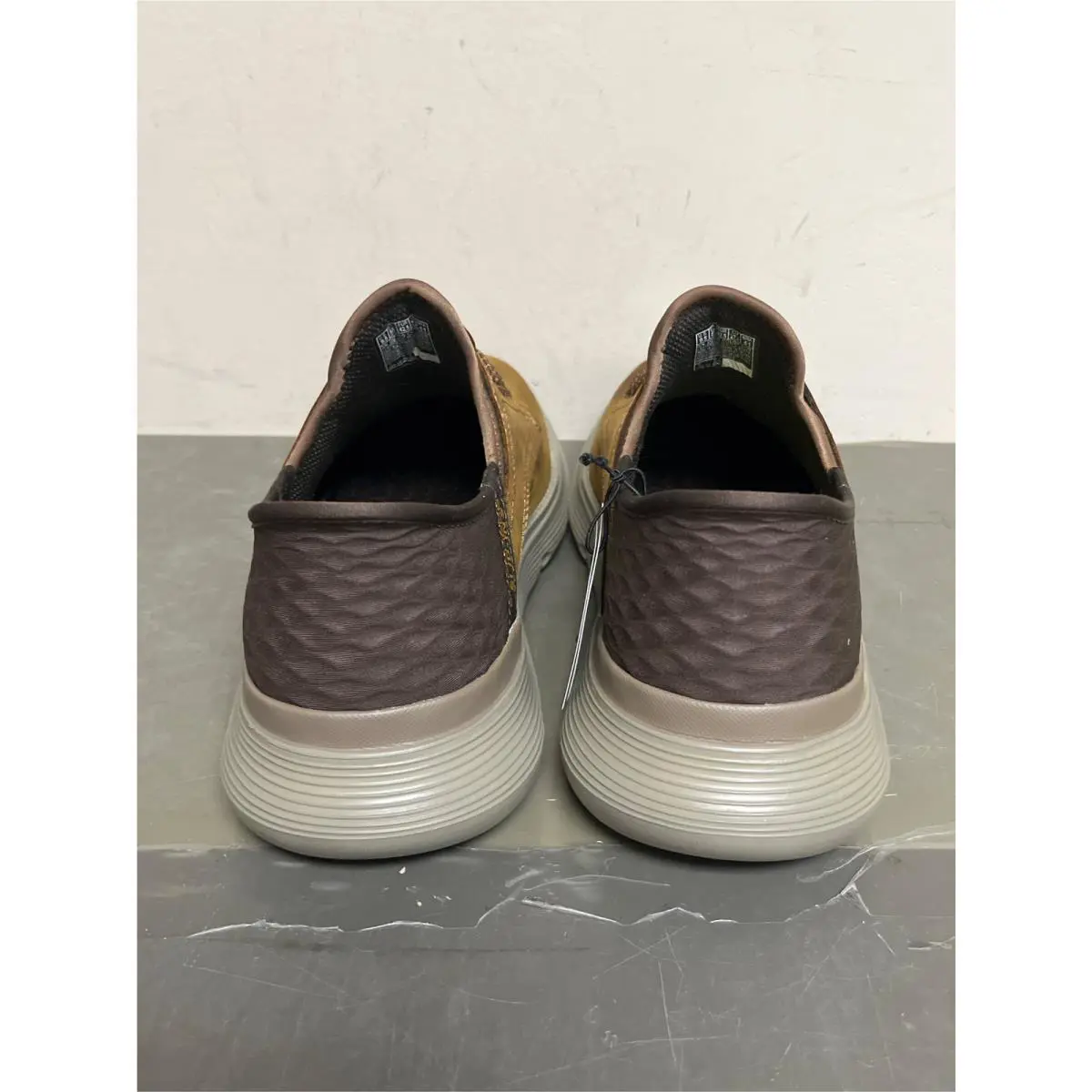 Skechers shoes - Skechers 205046CDB - Dark Brown (UPC: 196989359779) 2