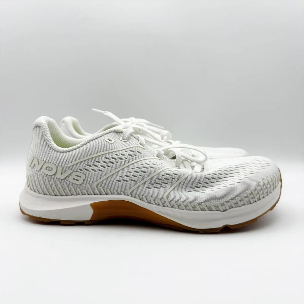inov-8 shoes - White (UPC: 5054167738011) 1